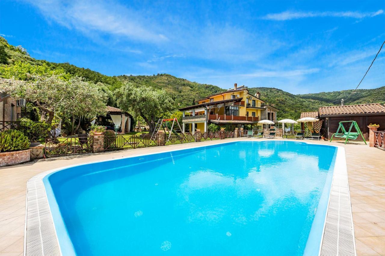 Local Stone Cottage With Shared Pool - Happy Rentals Casal Velino Exterior photo