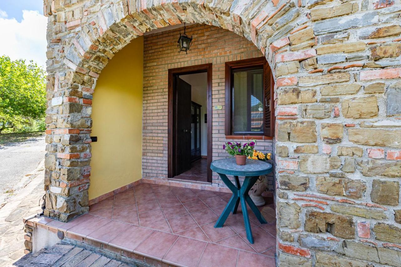 Local Stone Cottage With Shared Pool - Happy Rentals Casal Velino Exterior photo