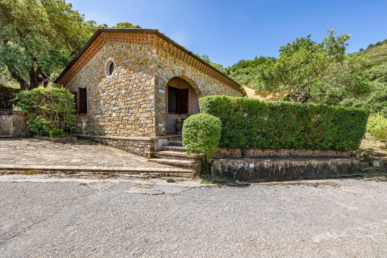 Local Stone Cottage With Shared Pool - Happy Rentals Casal Velino Exterior photo