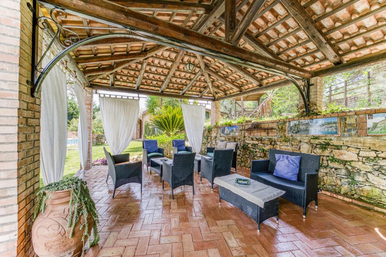 Local Stone Cottage With Shared Pool - Happy Rentals Casal Velino Exterior photo